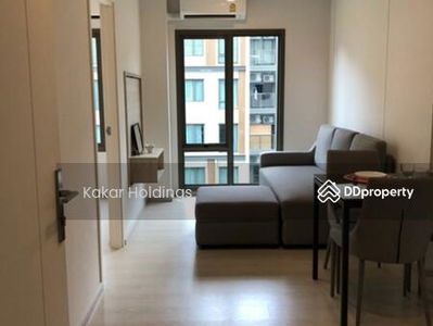 Phyll Phahol 34, Bangkok, Thailand Phyll Phahol 34, Bangkok, Thailand