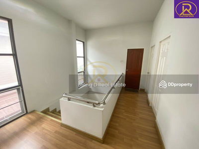 Golden Home Laem Chabang, Thung Sukla Subdistrict, Si Racha District, Chon Buri Province, Chon Buri, Thailand Golden Home Laem Chabang, Thung Sukla Subdistrict, Si Racha District, Chon Buri Province, Chon Buri, Thailand