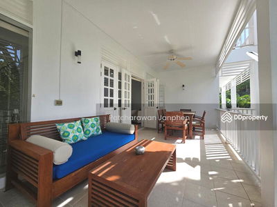 Ocean Breeze, Phuket, Thailand Ocean Breeze, Phuket, Thailand