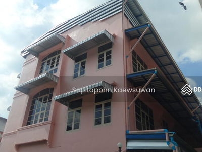 10310, Bangkok, Thailand 10310, Bangkok, Thailand