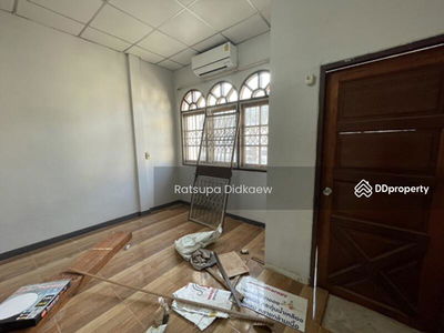 Ramkhamhaeng 106, Bangkok, Thailand Ramkhamhaeng 106, Bangkok, Thailand