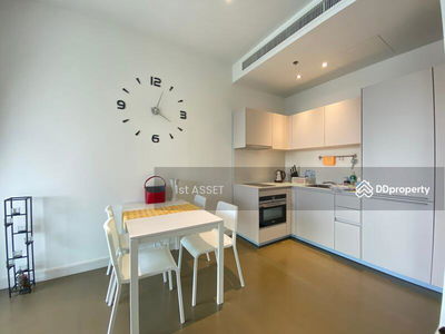 Magnolias Ratchadamri Boulevard, Bangkok, Thailand Magnolias Ratchadamri Boulevard, Bangkok, Thailand