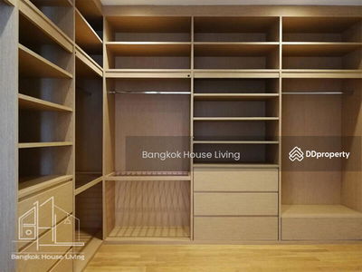 Vana Residence Sukhumvit 26, Bangkok, Thailand Vana Residence Sukhumvit 26, Bangkok, Thailand