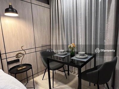 Life One Wireless, Bangkok, Thailand Life One Wireless, Bangkok, Thailand