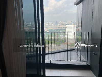 Life Ladprao Valley, Bangkok, Thailand Life Ladprao Valley, Bangkok, Thailand