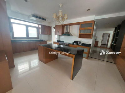 10110, Bangkok, Thailand 10110, Bangkok, Thailand