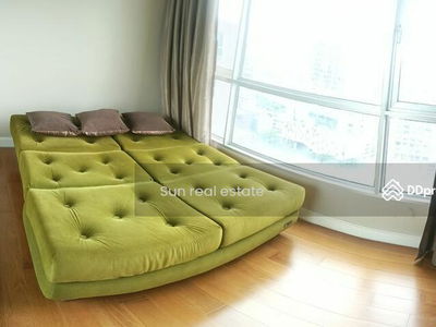 HIVE Taksin, Bangkok, Thailand HIVE Taksin, Bangkok, Thailand