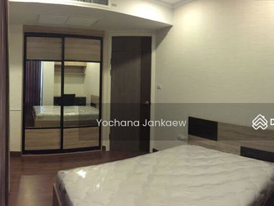 Supalai Elite Sathorn-Suanplu, Bangkok, Thailand Supalai Elite Sathorn-Suanplu, Bangkok, Thailand