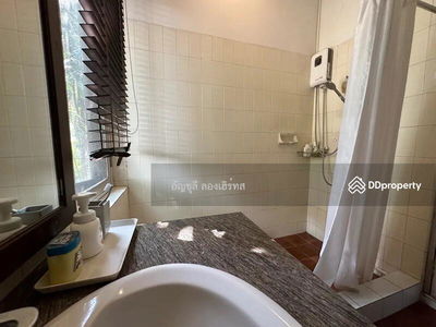 Single House For Rent in Ekkamai, Bangkok, Thailand Single House For Rent in Ekkamai, Bangkok, Thailand