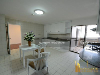 Oriental Towers, Bangkok, Thailand Oriental Towers, Bangkok, Thailand