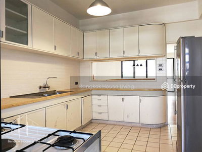 Arcadia Tower, Bangkok, Thailand Arcadia Tower, Bangkok, Thailand