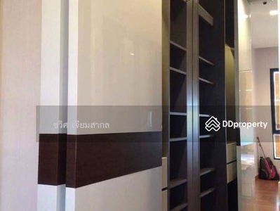 Ivy Ampio, Bangkok, Thailand Ivy Ampio, Bangkok, Thailand