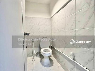 Townhouse Thong Lo (Sukhumvit 55), Bangkok, Thailand Townhouse Thong Lo (Sukhumvit 55), Bangkok, Thailand