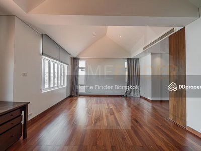 House in Sukhumvit 31, Bangkok, Thailand House in Sukhumvit 31, Bangkok, Thailand