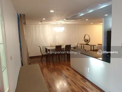 Acadamia Grand Tower, Bangkok, Thailand Acadamia Grand Tower, Bangkok, Thailand