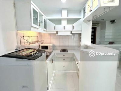 Supalai Place Sukhumvit 39, Bangkok, Thailand Supalai Place Sukhumvit 39, Bangkok, Thailand