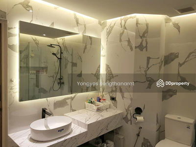 Silom Grand Terrace, Bangkok, Thailand Silom Grand Terrace, Bangkok, Thailand