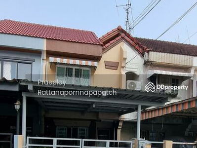 Maneeya Ville, Bangkok, Thailand Maneeya Ville, Bangkok, Thailand