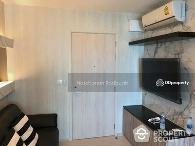 Life Asoke, Bangkok, Thailand Life Asoke, Bangkok, Thailand