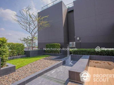 Life Asoke, Bangkok, Thailand Life Asoke, Bangkok, Thailand