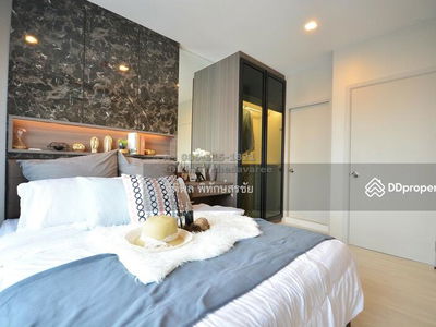 Life Sukhumvit 48, Bangkok, Thailand Life Sukhumvit 48, Bangkok, Thailand