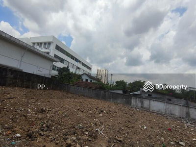 Wachiratham Sathit 36, Bangkok, Thailand Wachiratham Sathit 36, Bangkok, Thailand