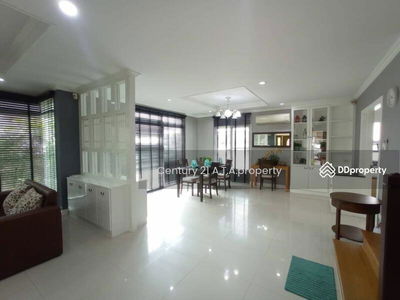 House for rent Sriracha, Chon Buri, Thailand House for rent Sriracha, Chon Buri, Thailand