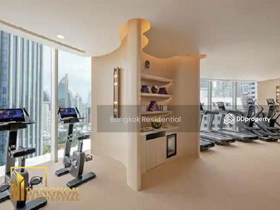 Magnolias Ratchadamri Boulevard, Bangkok, Thailand Magnolias Ratchadamri Boulevard, Bangkok, Thailand