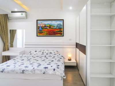 Golden Palace, Vietnam Golden Palace, Vietnam