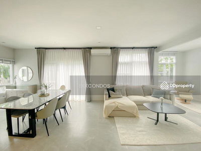 Mantana Bangna-Wongwaen, Bangkok, Thailand Mantana Bangna-Wongwaen, Bangkok, Thailand