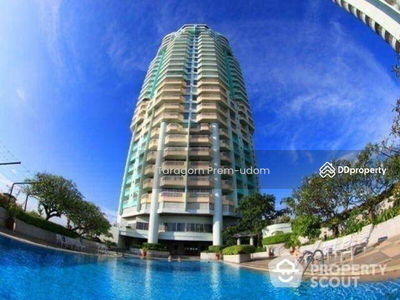 Central City East Tower, Bangkok, Thailand Central City East Tower, Bangkok, Thailand