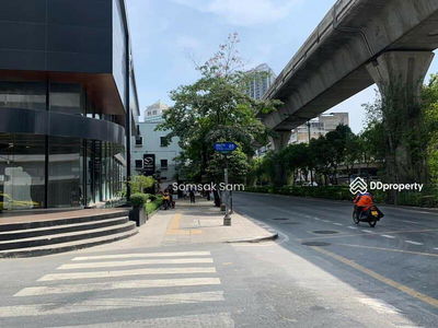 Land for sale!! Sukhumvit near BTS Phra Khanong, Bangkok, Thailand Land for sale!! Sukhumvit near BTS Phra Khanong, Bangkok, Thailand