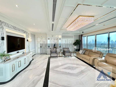 Q Asoke, Bangkok, Thailand Q Asoke, Bangkok, Thailand