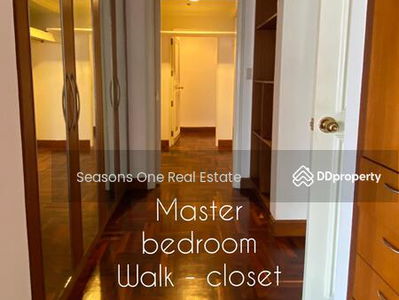 For Rent, Large Condo, 3 bedrooms, Soi Sukhumvit 11, Bangkok., Thailand For Rent, Large Condo, 3 bedrooms, Soi Sukhumvit 11, Bangkok., Thailand