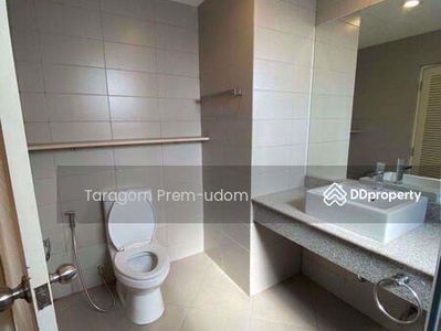 The Habitat Sukhumvit 53, Bangkok, Thailand The Habitat Sukhumvit 53, Bangkok, Thailand