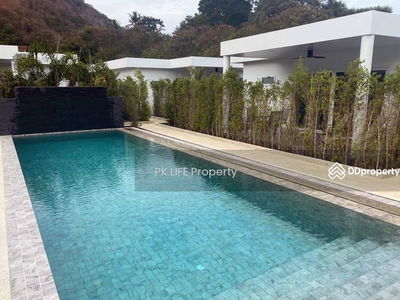 Housing in Ban Chalong, Thailand Housing in Ban Chalong, Thailand