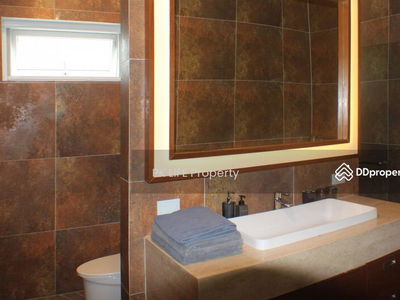 Gehäuse In Ban Chalong, Thailand Gehäuse In Ban Chalong, Thailand