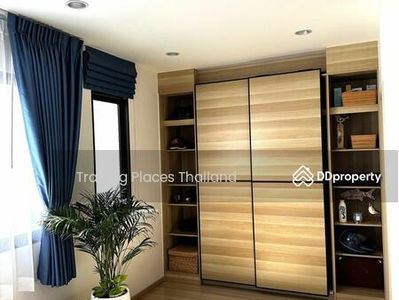 Townhouse on Pattanakarn 32, Bangkok, Thailand Townhouse on Pattanakarn 32, Bangkok, Thailand