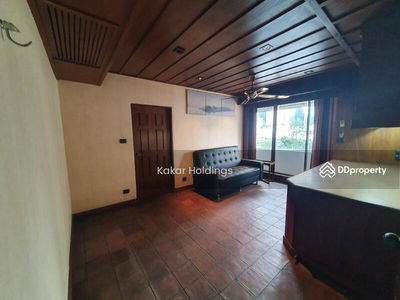 Diamond Tower, Bangkok, Thailand Diamond Tower, Bangkok, Thailand