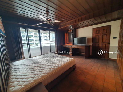 Diamond Tower, Bangkok, Thailand Diamond Tower, Bangkok, Thailand