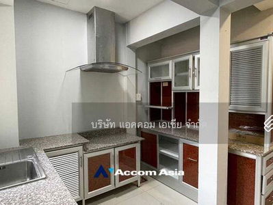 Home Office | 4 Bedrooms House For Rent in Sathorn, Bangkok near BTS Chong Nonsi AA19397, Bangkok, Thailand Home Office | 4 Bedrooms House For Rent in Sathorn, Bangkok near BTS Chong Nonsi AA19397, Bangkok, Thailand