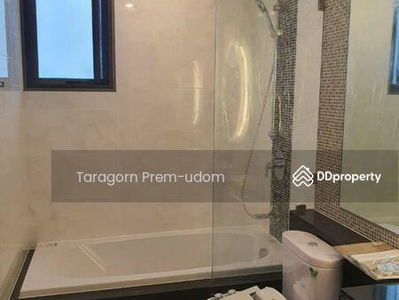 Supalai Oriental Sukhumvit 39, Bangkok, Thailand Supalai Oriental Sukhumvit 39, Bangkok, Thailand