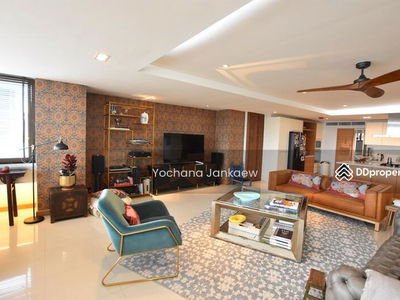 The Habitat Sukhumvit 53, Bangkok, Thailand The Habitat Sukhumvit 53, Bangkok, Thailand