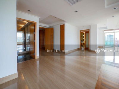 Baan Ratchadamri Condominium, Bangkok, Thailand Baan Ratchadamri Condominium, Bangkok, Thailand