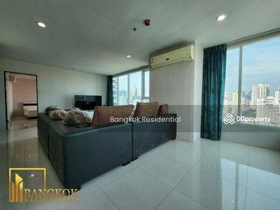 Sukhumvit Living Town, Bangkok, Thailand Sukhumvit Living Town, Bangkok, Thailand