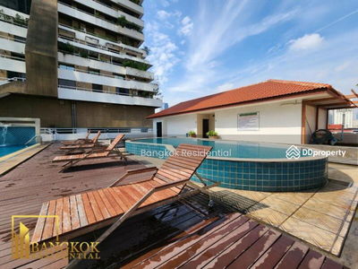 Sukhumvit Living Town, Bangkok, Thailand Sukhumvit Living Town, Bangkok, Thailand