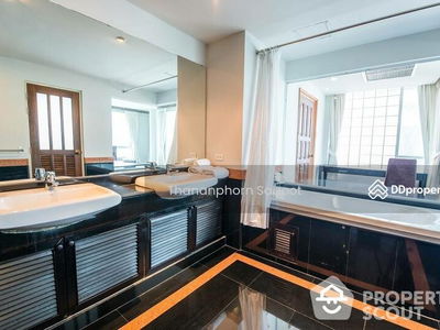 Baan Thirapa, Bangkok, Thailand Baan Thirapa, Bangkok, Thailand