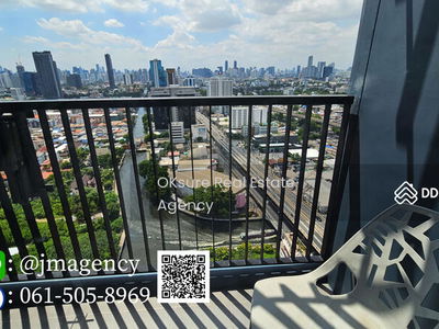 The Tree Sukhumvit 71-Ekamai, Bangkok, Thailand The Tree Sukhumvit 71-Ekamai, Bangkok, Thailand