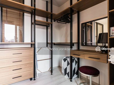 Life One Wireless, Bangkok, Thailand Life One Wireless, Bangkok, Thailand