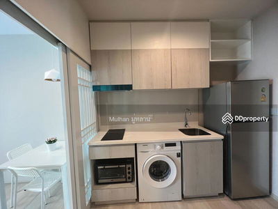 Life One Wireless, Bangkok, Thailand Life One Wireless, Bangkok, Thailand